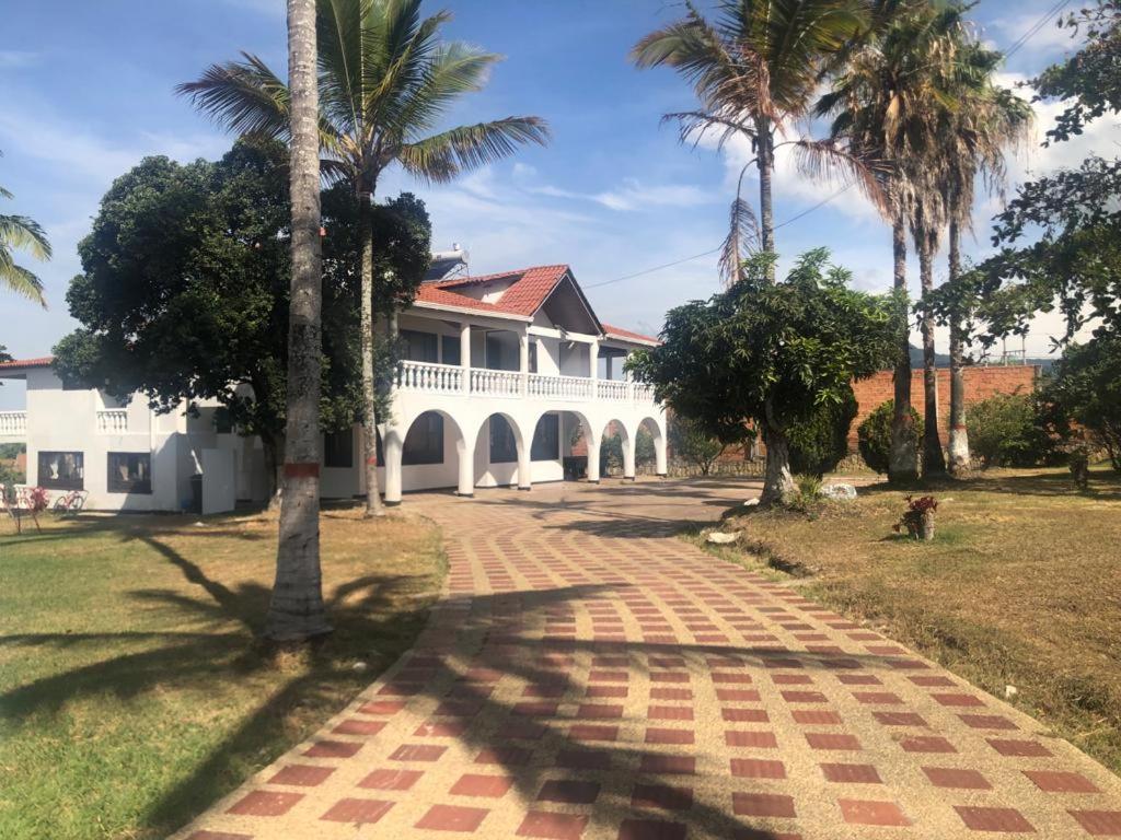 Hotel Villa Noel Чинаута Екстер'єр фото